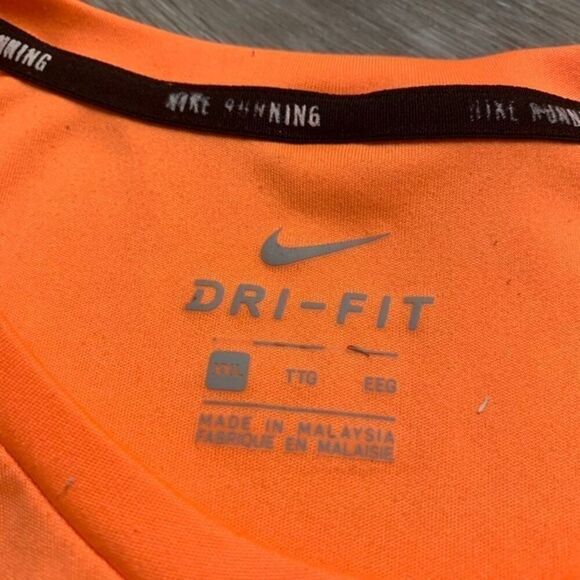 Nike Dri-Fit Neon Orange Workout Athletic Shirt Men XXL Running Bin O-3 - Picture 4 of 5